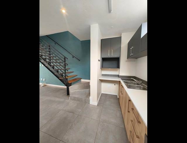 2 BEDROOM DUPLEX FOR SALE IN BROOKLYN